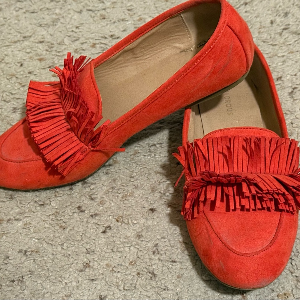 Glamorous Red/Orange Fringe Loafers